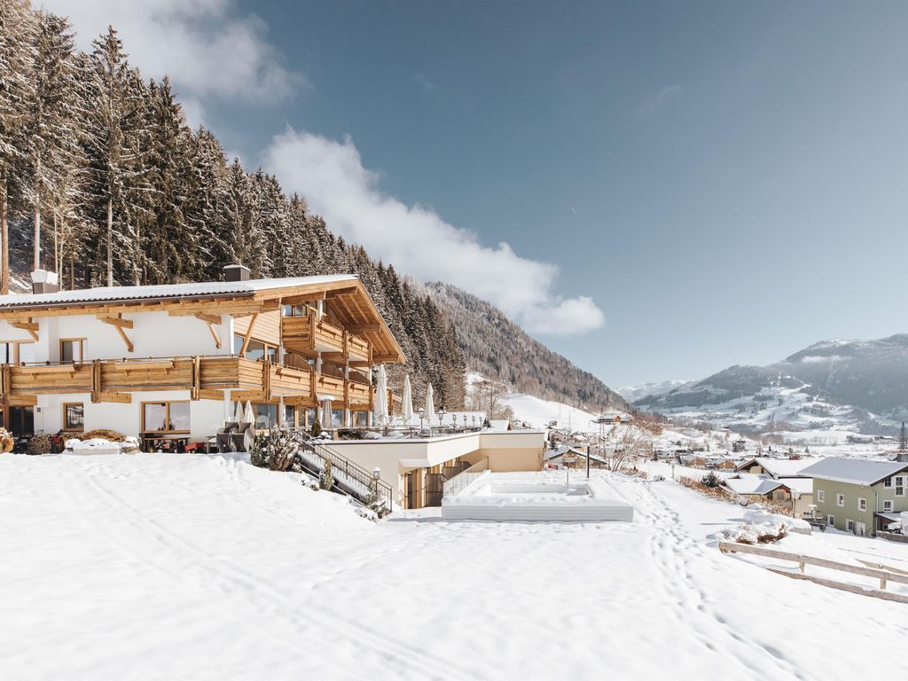 Silberfux, Hotel