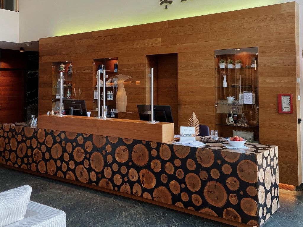Hotel ZEDERN KLANG