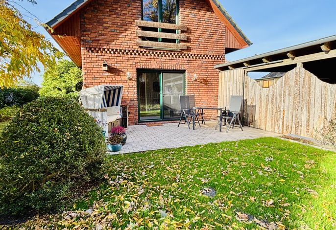 Fewo,50m²,DZ,Schlafs-,DU/Badew./WC,EG/OG
