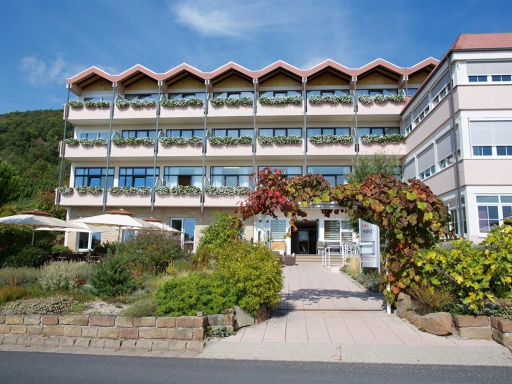 Arens Hotel 327
