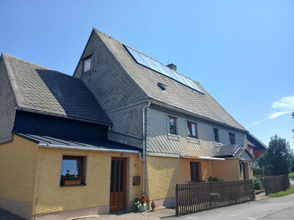 Ferienwohnungen Sommerfrische Lindenhaus