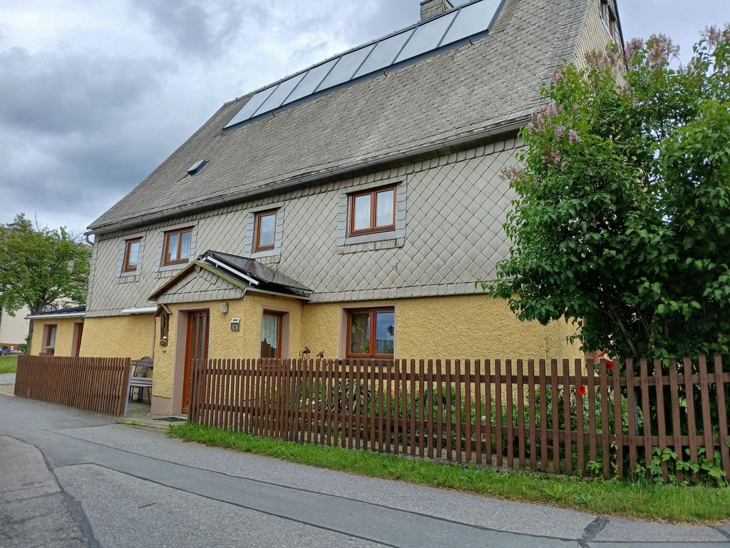 Ferienwohnungen Sommerfrische Lindenhaus