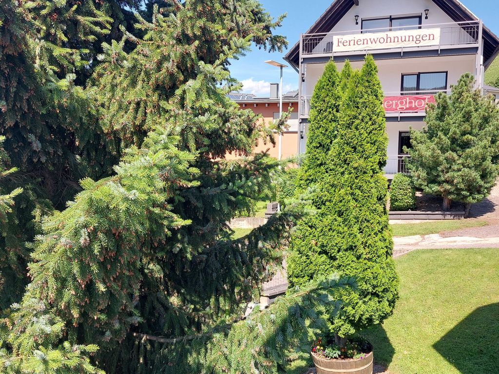 Ferienwohnungen "Haus Berghof"