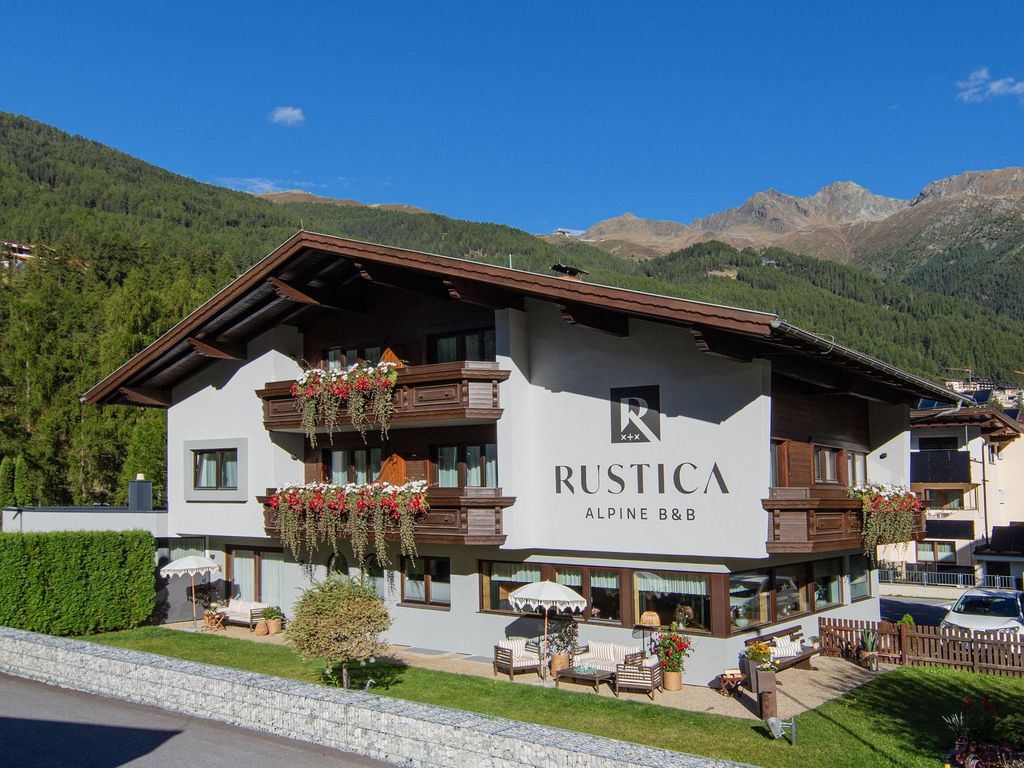 Rustica Alpine B&B
