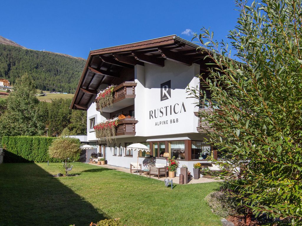 Rustica Alpine B&B