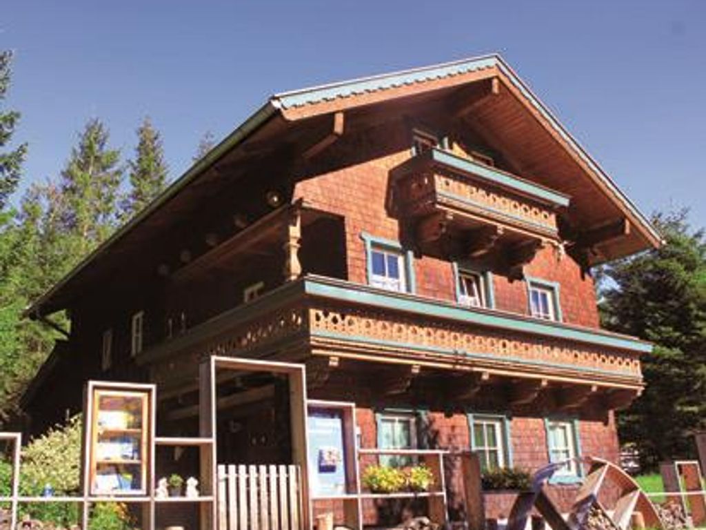 Trattenhaus
