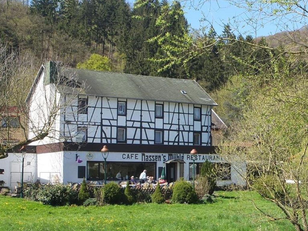 Nassen's Mühle - Restaurant & Pension