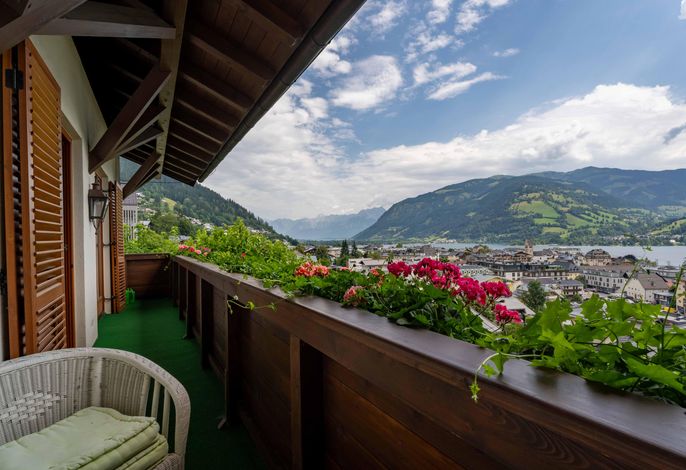 Chalet Birkmayer, Ski-In/Ski-Out & Lake view