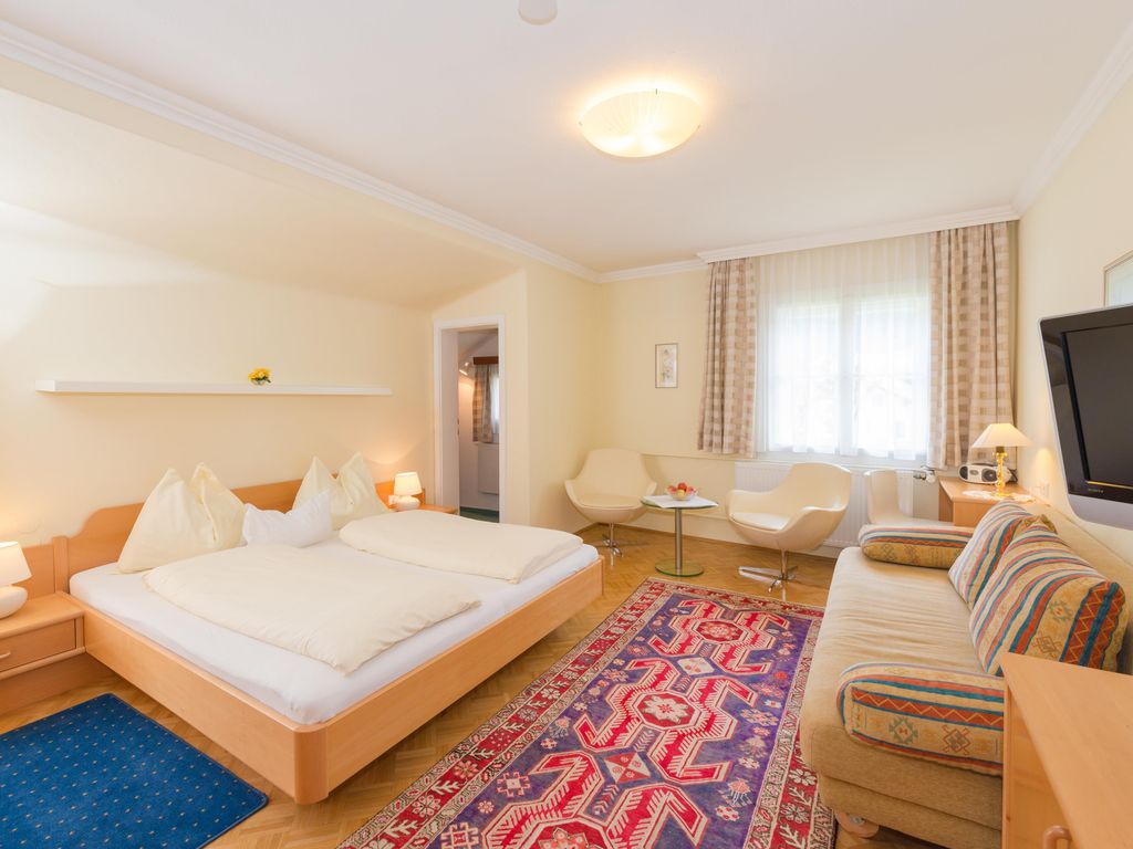 City Life Apartments by Alpenidyll Apartments