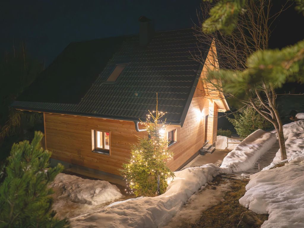 ALMNEST - LACHTAL