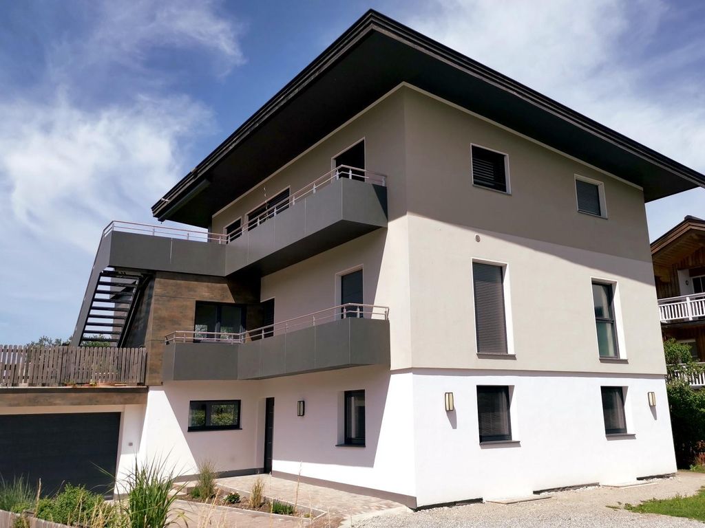 Ferienwohnung Bergpanorama - Familie Mayr