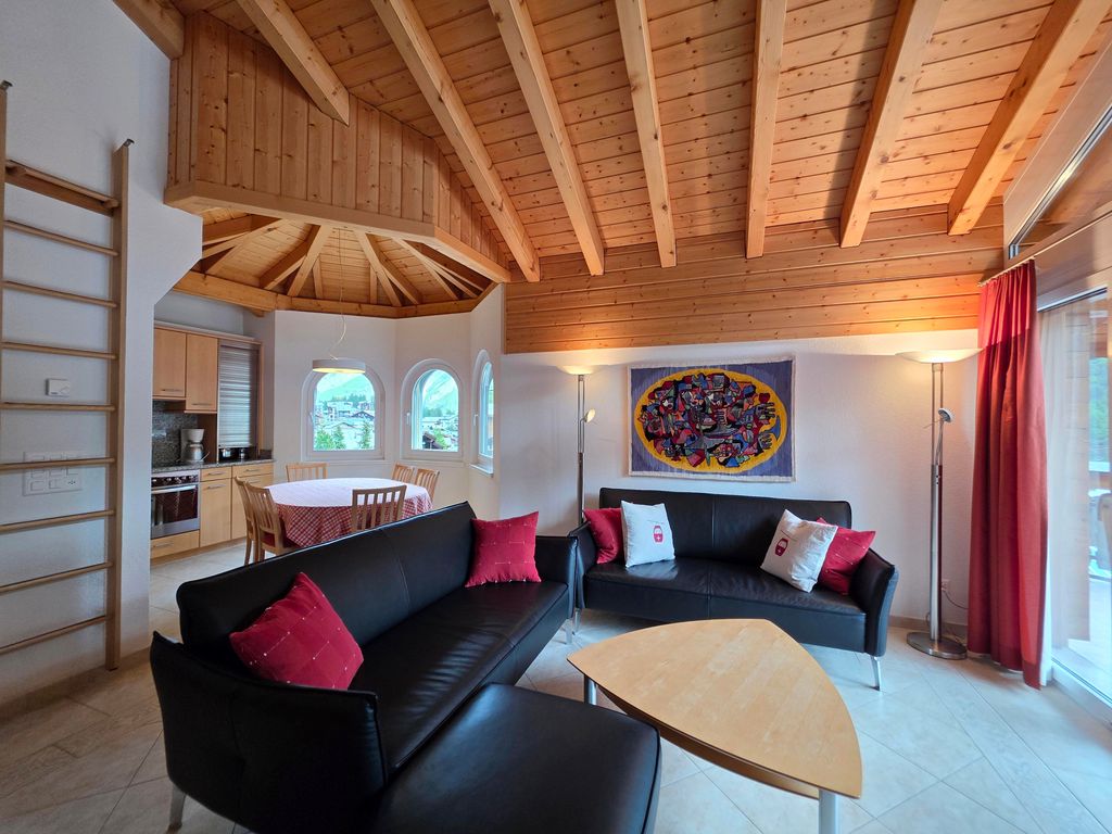 Chateau B33