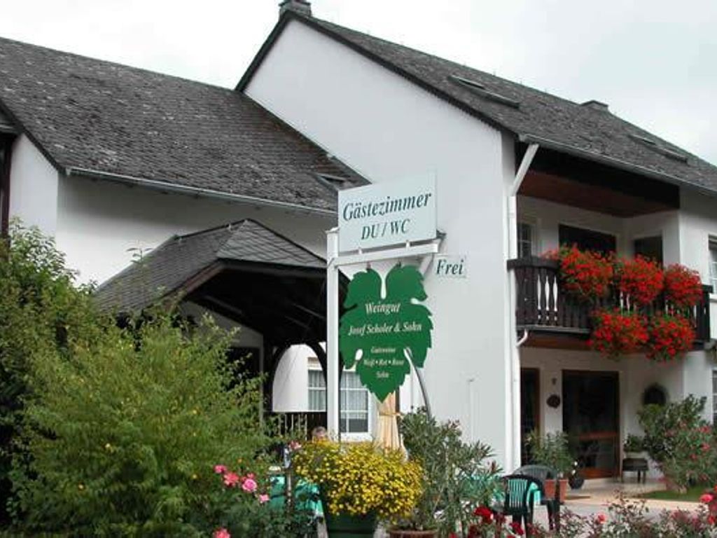 Weingut-Gästehaus Michael Scholer
