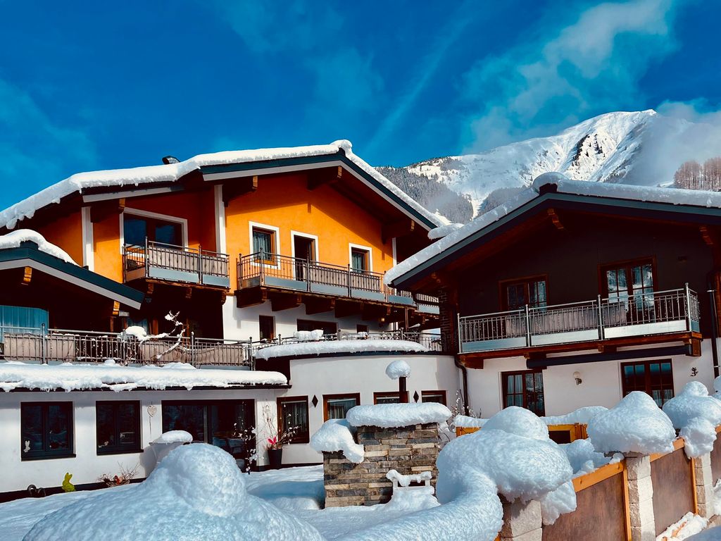 Theresa, ***Hotel- Pension