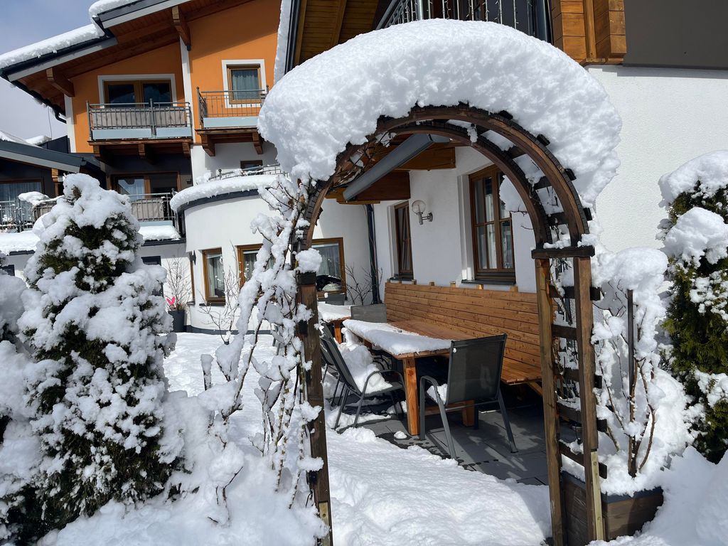 Theresa, ***Hotel- Pension