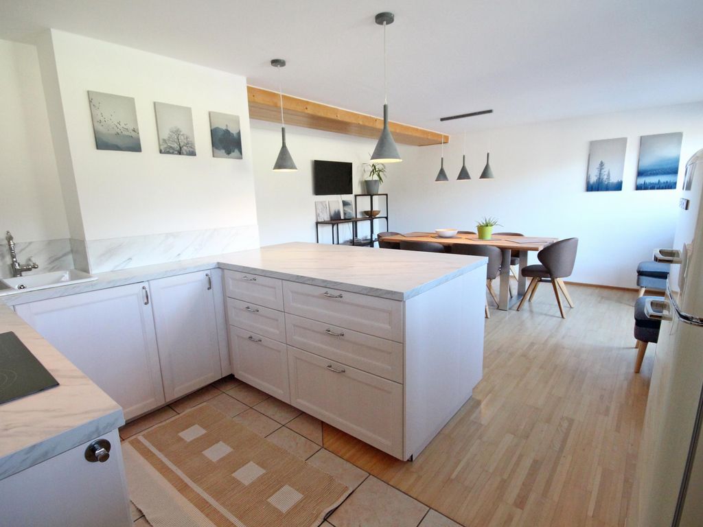 APPARTEMENT ENNST(H)ALER