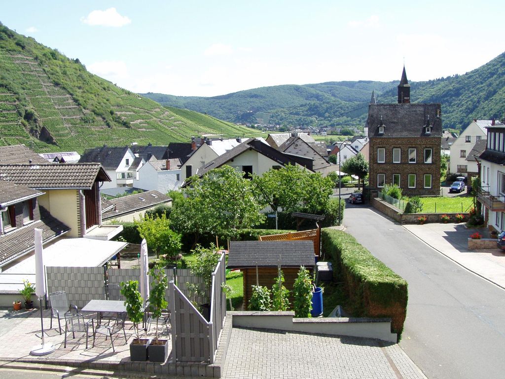 Weinhaus Lenartz-Bleser