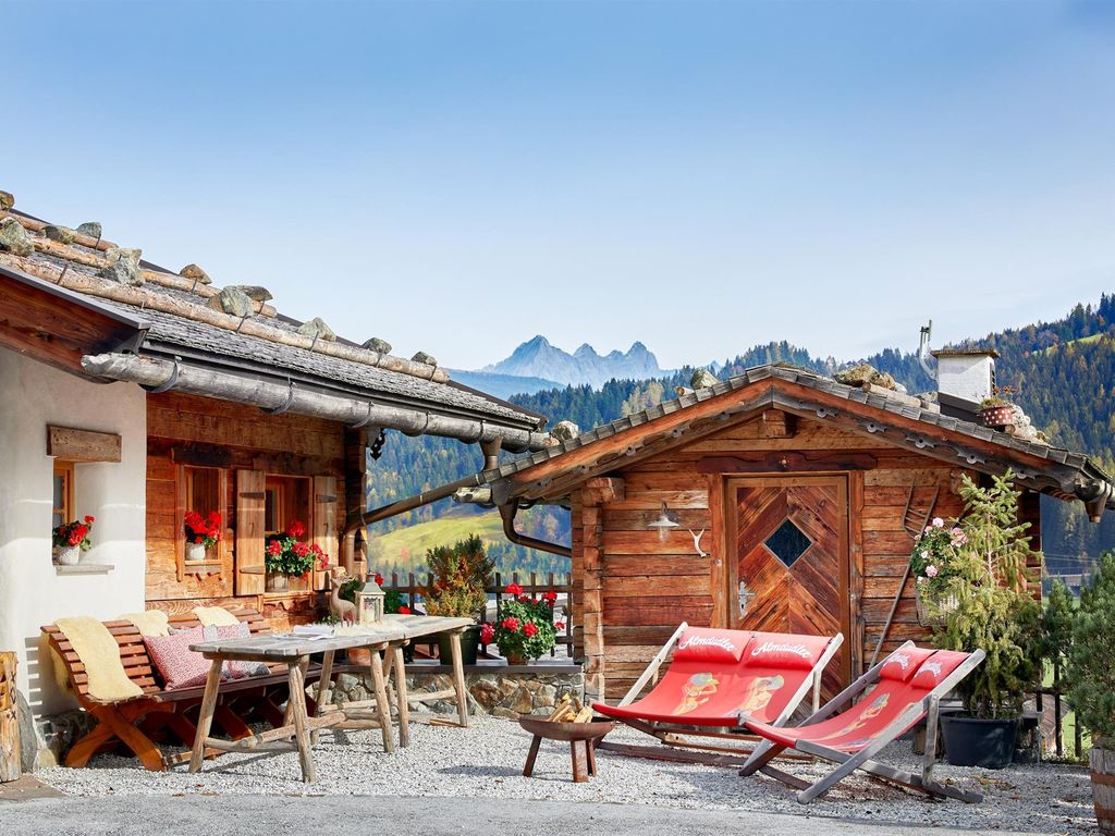 Almdorf Flachau und Promi Alm