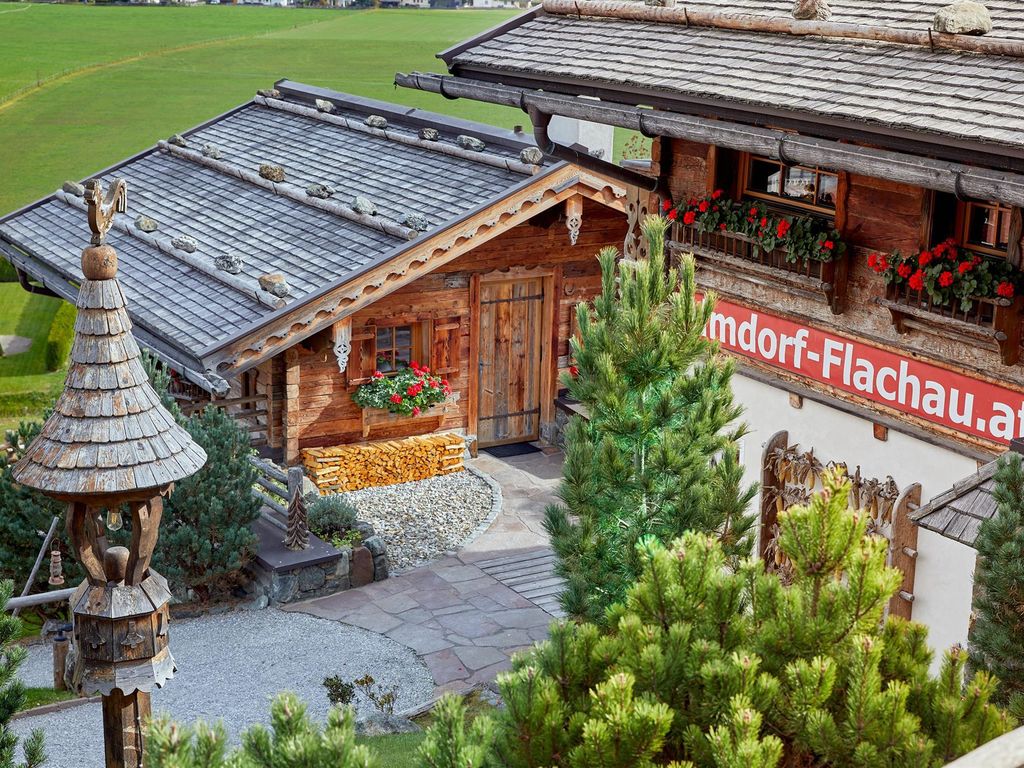 Almdorf Flachau und Promi Alm