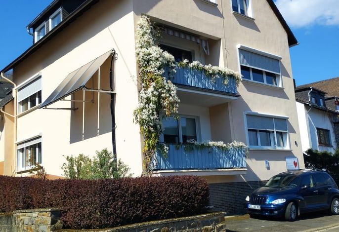 Div. Leistungen, Bad, WC, ruhig
