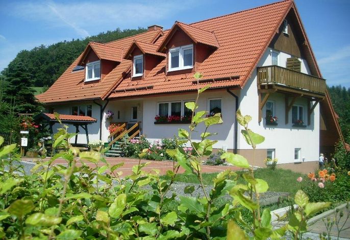 Ferienwohnung "Gartenblick"