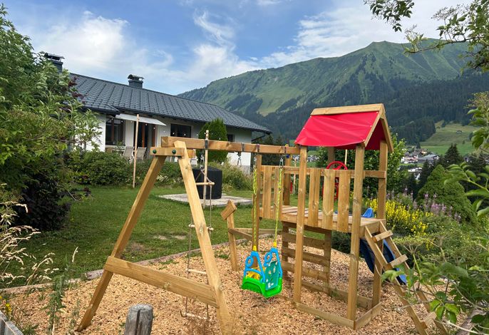 Ferienhaus gesamt, 2 Ferienwohnungen 200qm
