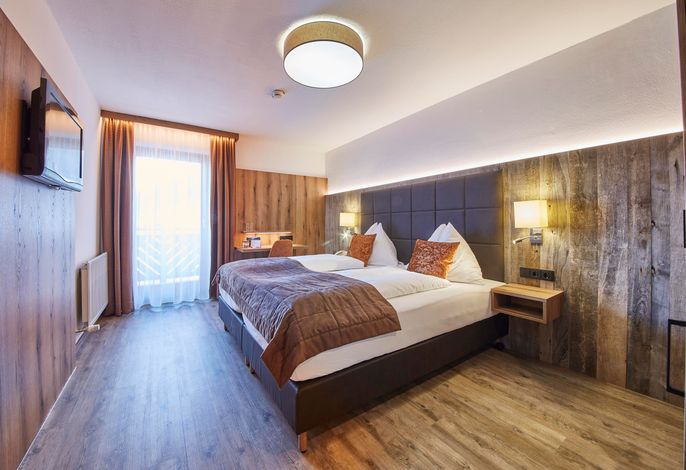 Doppelzimmer Comfort mit Balkon, Dusche, WC