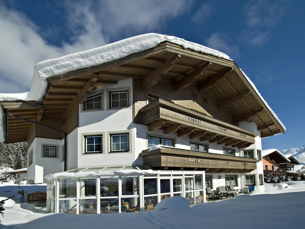 Grundner, Appartement