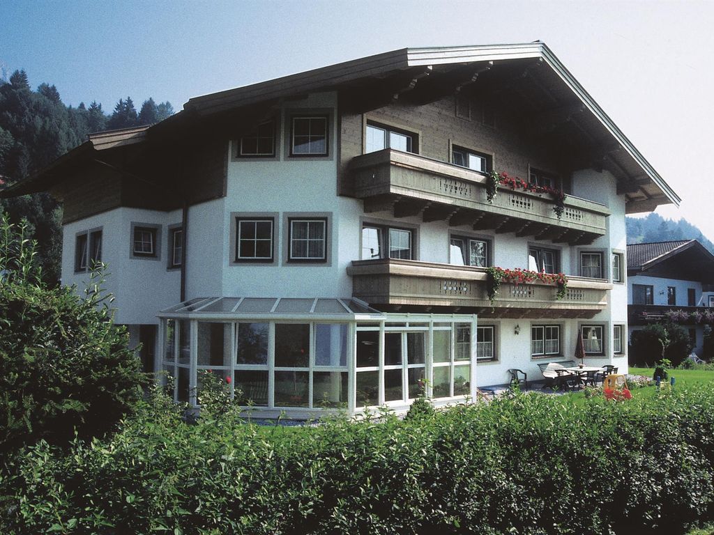 Grundner, Appartement