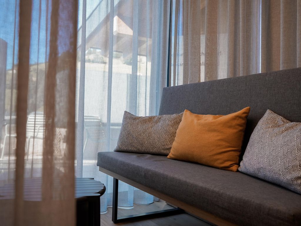 Peak Stay