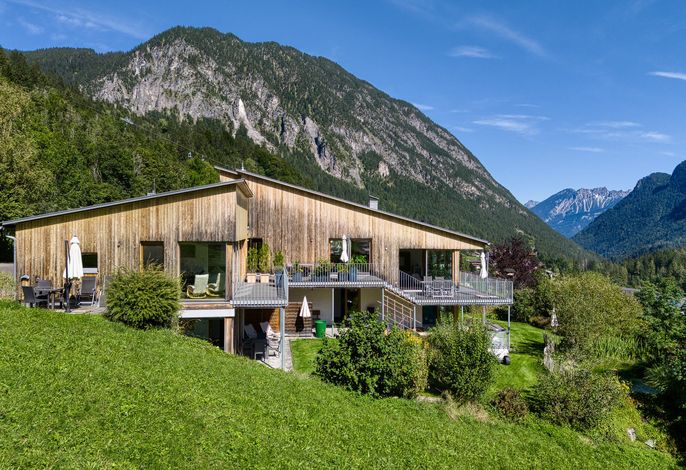 Ferienhaus mit 3 abgeschlossenen Wohnungen