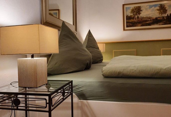 1 Doppelbett Wohnung mit Schlafsofa