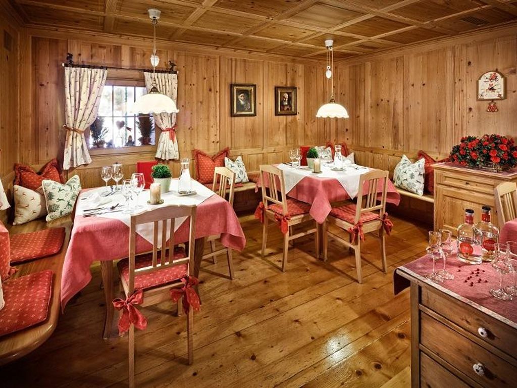 Lech & Residenz Chesa Rosa, Hotel