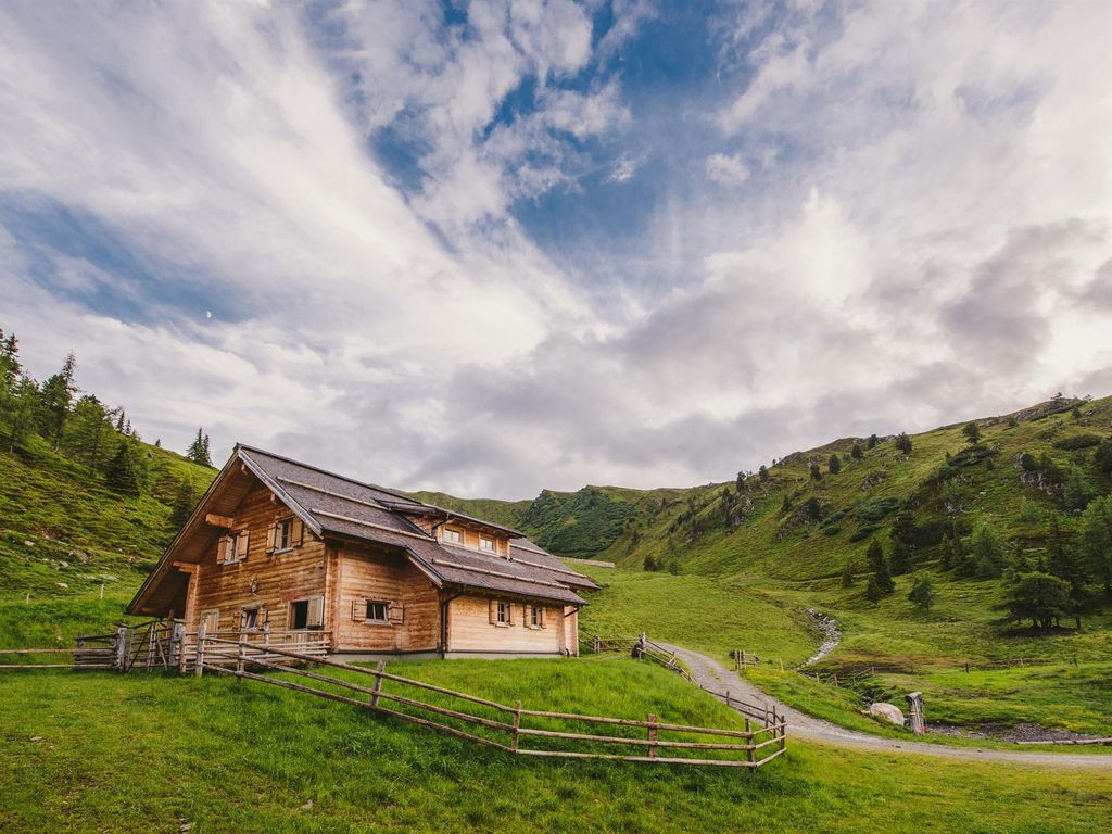 Galsterbergalmhütte - Almstallhütte