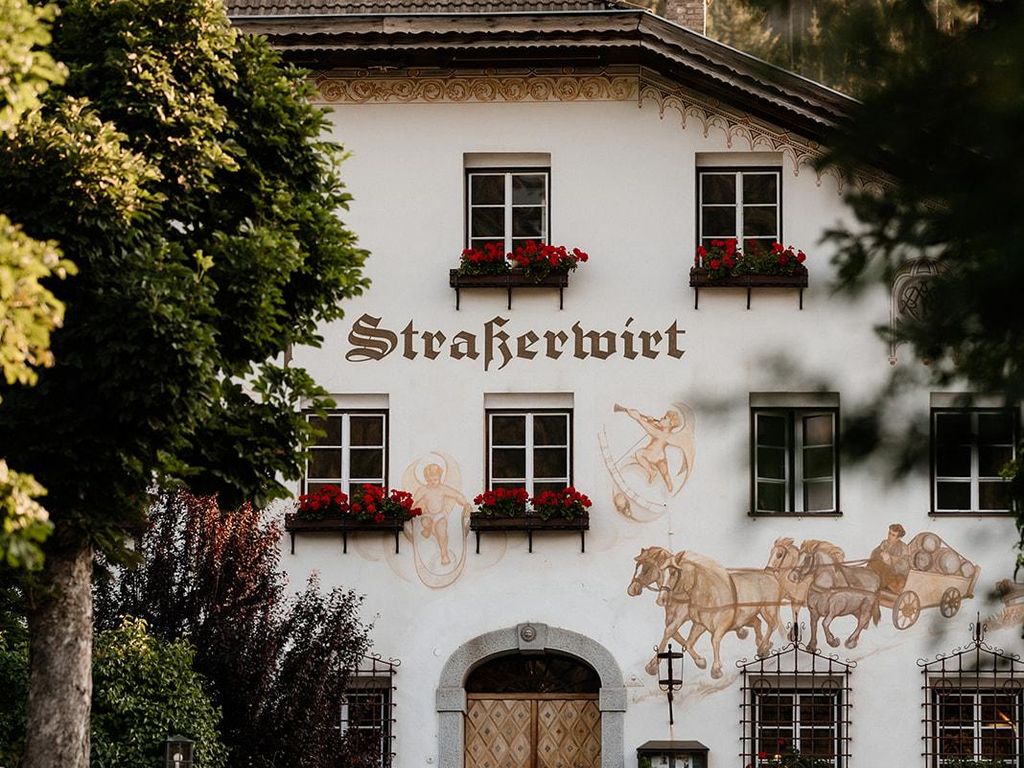 Strasserwirt - Ansitz zu Tirol