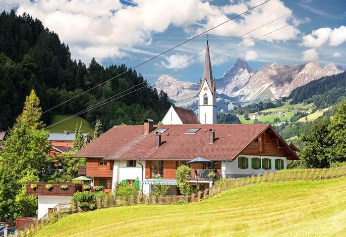 Appartement Nescharina, 2 Schlafräume mit DU/WC