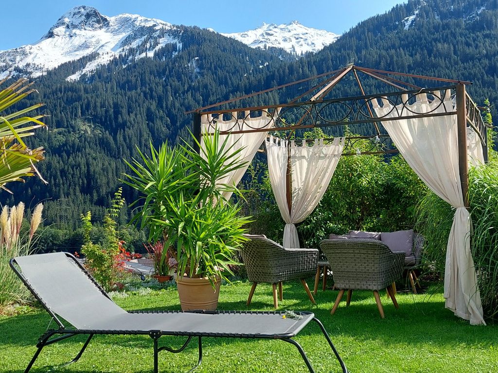 Haus Adrian