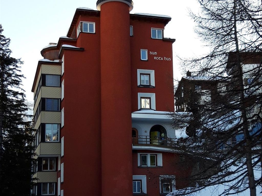 Zum rota Hus 9