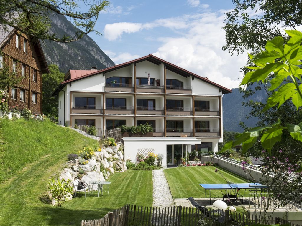 Valschena Appartements