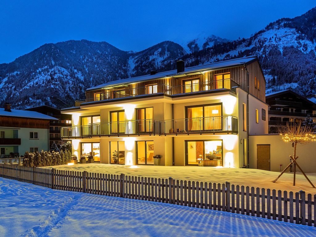 Fuchs Apartments