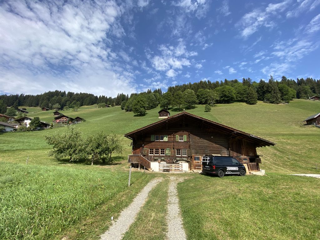 Chalet Legi