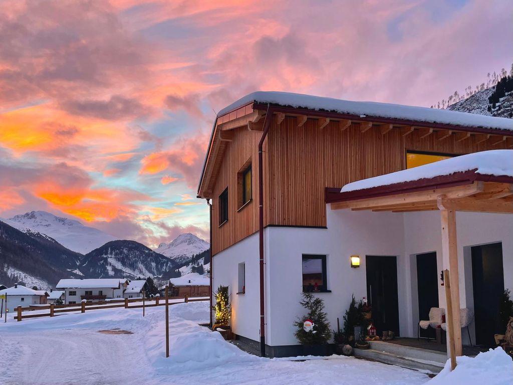 TYROL PURElife Lodges