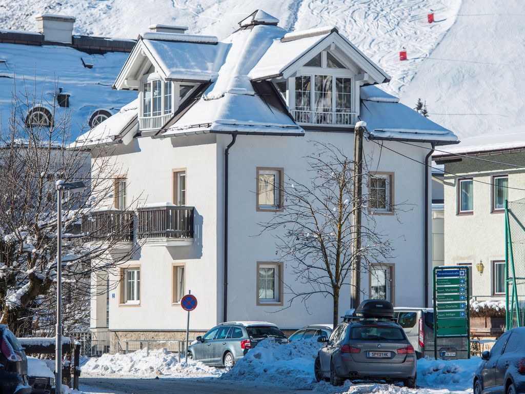 Chalet Embacher