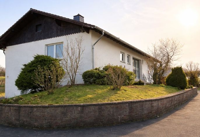 6-Bett-Ferienhaus Haus Eifelkind, bis 8 Personen