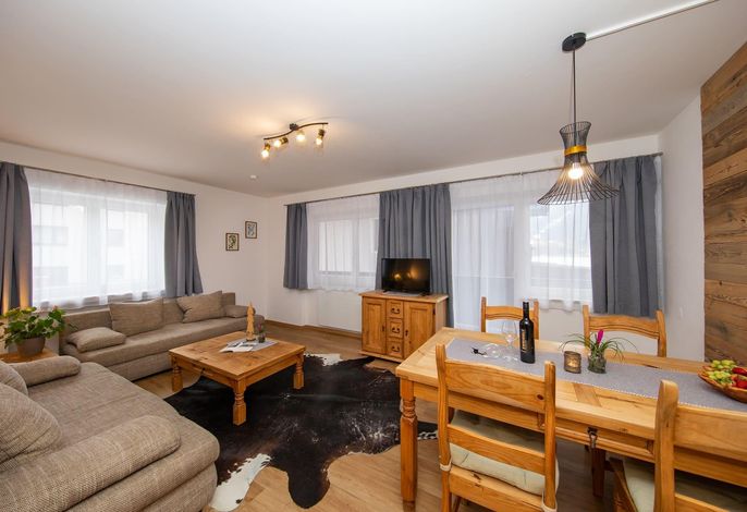 Nebenhaus Ditzer-Ferienwohnung mit Seebalkon Top 2
