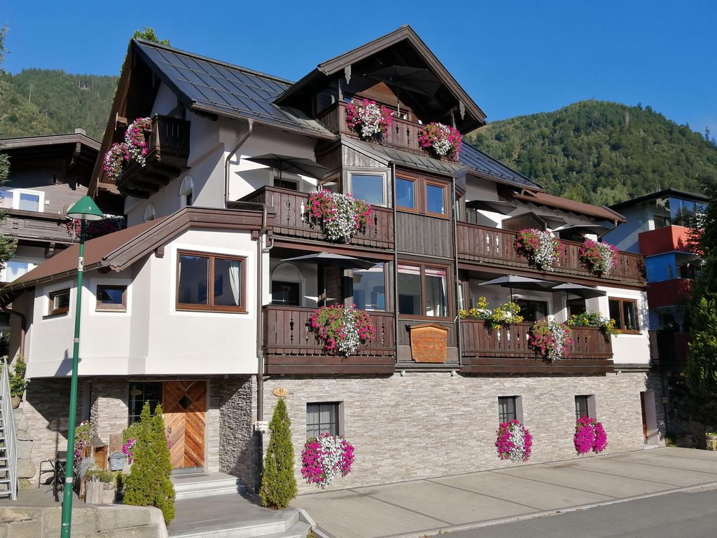 Haus Ditzer "Villa Theresia"