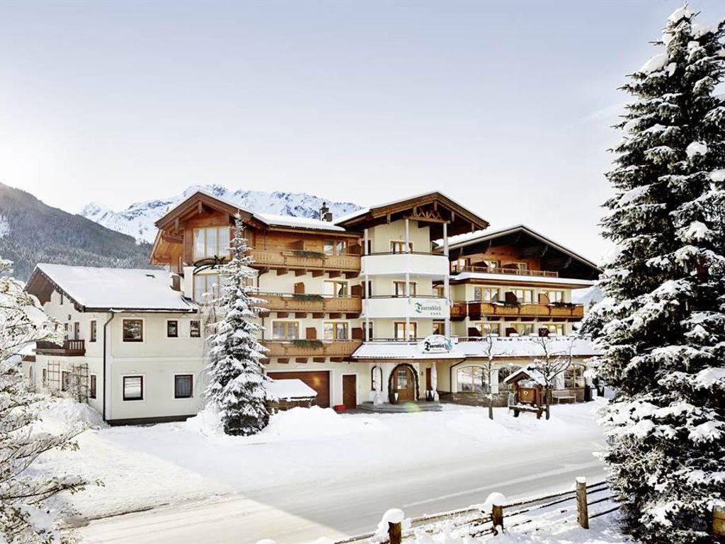 Smaragdhotel Tauernblick
