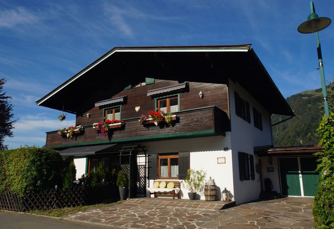 FeWo, 2 Schlafzimmer,  WC-Room-in, Whirlpool-Wanne