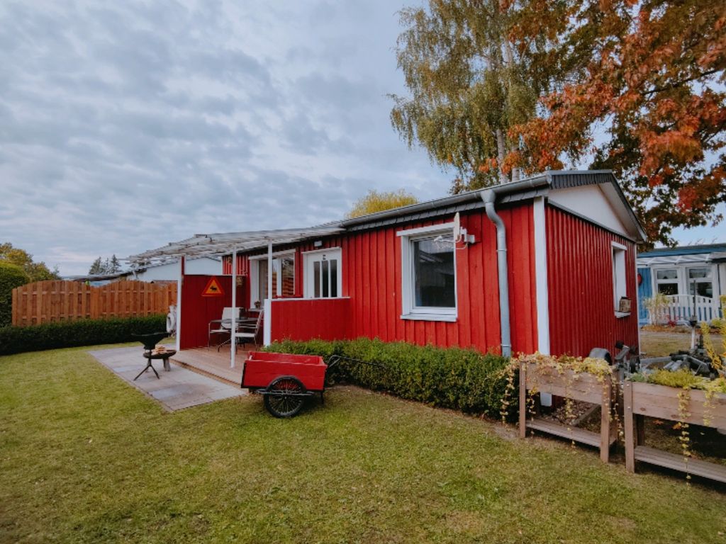 Terrasse mit Grill und Feuerschale