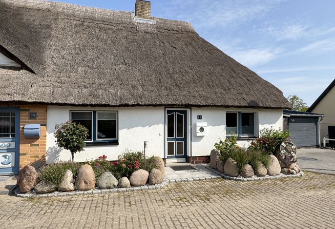 Haus an der Wiek mit Terrasse